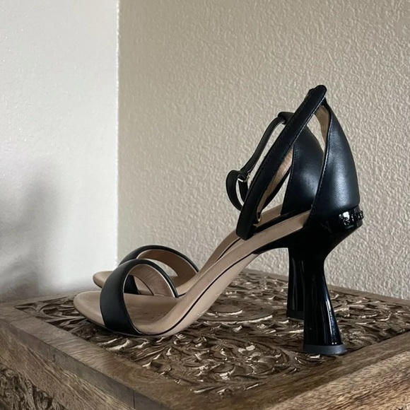 Givenchy Carene Sandals 37.5 - Picture 8 of 11